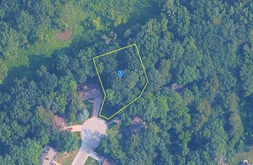397 Shorewood Ct, Valparaiso, IN, 46385 | Card Image