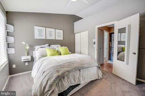 1741b-11741 Summerchase Cir, RESTON, VA, 20194-1146 | Card Image