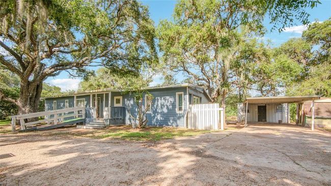 2726 Shady Creek Ln, House other with 3 bedrooms, 2 bathrooms and null parking in Oyster Creek TX | Image 4