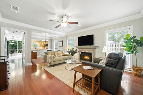 44 Mount Vernon Cir, Atlanta, GA, 30338-5434 | Card Image