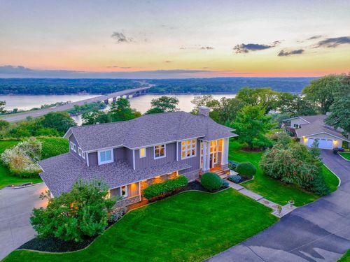 19 Birkmose Park Ln, Hudson, WI, 54016 | Card Image