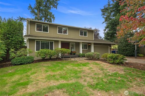 21143 Ne 16th Street, Sammamish, WA, 98074 | Card Image