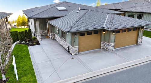 114-51096 Falls Crt, Chilliwack, BC, V4Z1K7 | Card Image
