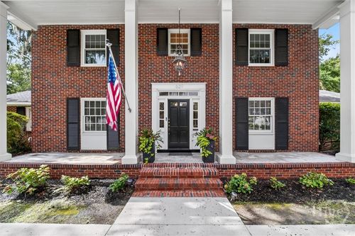 629 E Victory Dr, Savannah, GA, 31405-2363 | Card Image