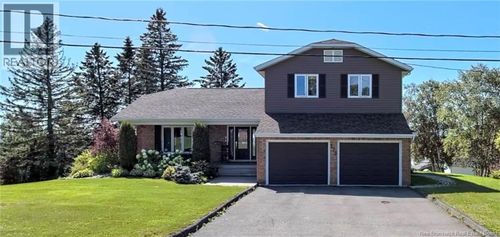 175 Devost St, Grand-Sault/Grand Falls, NB, E3Y1C7 | Card Image