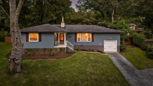 206 Sunnybrook Trail, Signal Mountain, TN, 37377 | Card Image