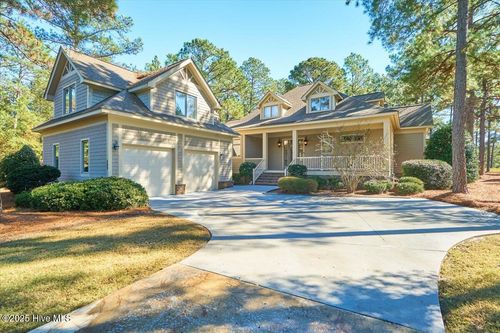 409 Meyer Farm Dr, Pinehurst, NC, 28374-6943 | Card Image