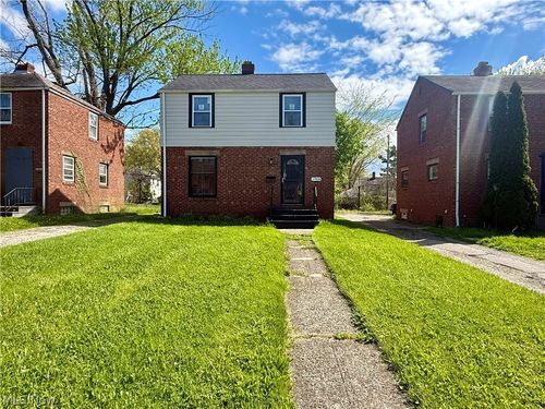 17404 Throckley Ave, Cleveland, OH, 44128-1604 | Card Image