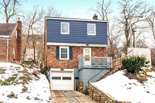 369 Maytide St, Carrick, PA, 15227 | Card Image