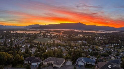 1030 Tinas Coma Dr, Burlington, WA, 98233-1484 | Card Image