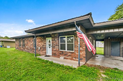 635 N Buchanan, Kansas, OK, 74347-5024 | Card Image