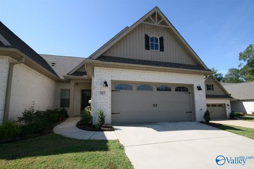 707 Sluice Dr Sw, Huntsville, AL, 35824-4129 | Card Image