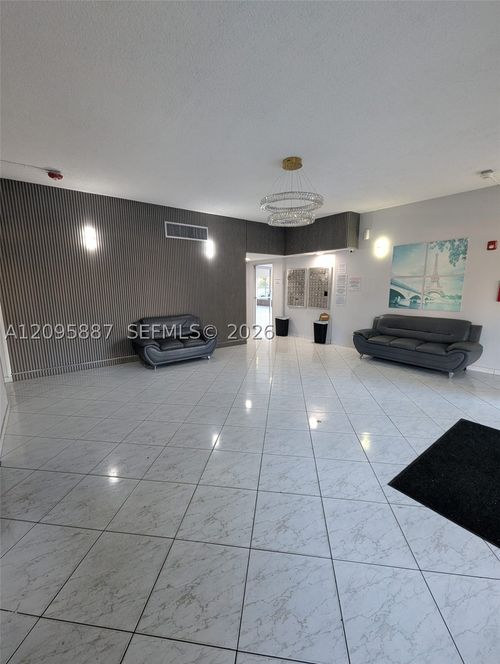 406-16740 Ne 9th Ave, North Miami Beach, FL, 33162-2573 | Card Image