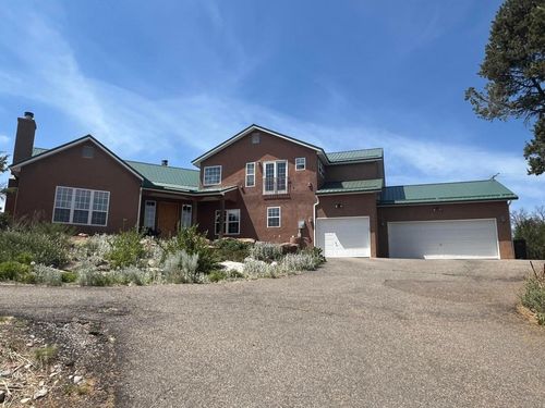 16 Vista Encantada, Edgewood, NM, 87015-9517 | Card Image