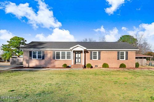 2157 Crescent Drive, Kinston, NC, 28504 | Card Image