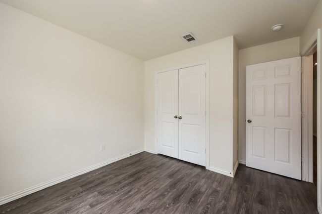 1304 N Brazos Ave, House other with 3 bedrooms, 2 bathrooms and null parking in Cleburne TX | Image 15