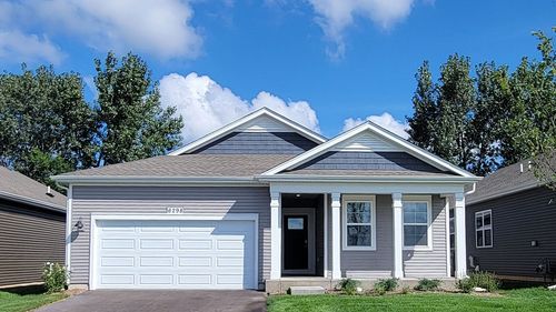 6298 Redwood Trl, Wonder Lake, IL, 60097-9604 | Card Image