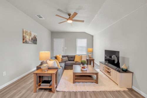 502 S Mary Jo Dr, Harker Heights, TX, 76548-1151 | Card Image