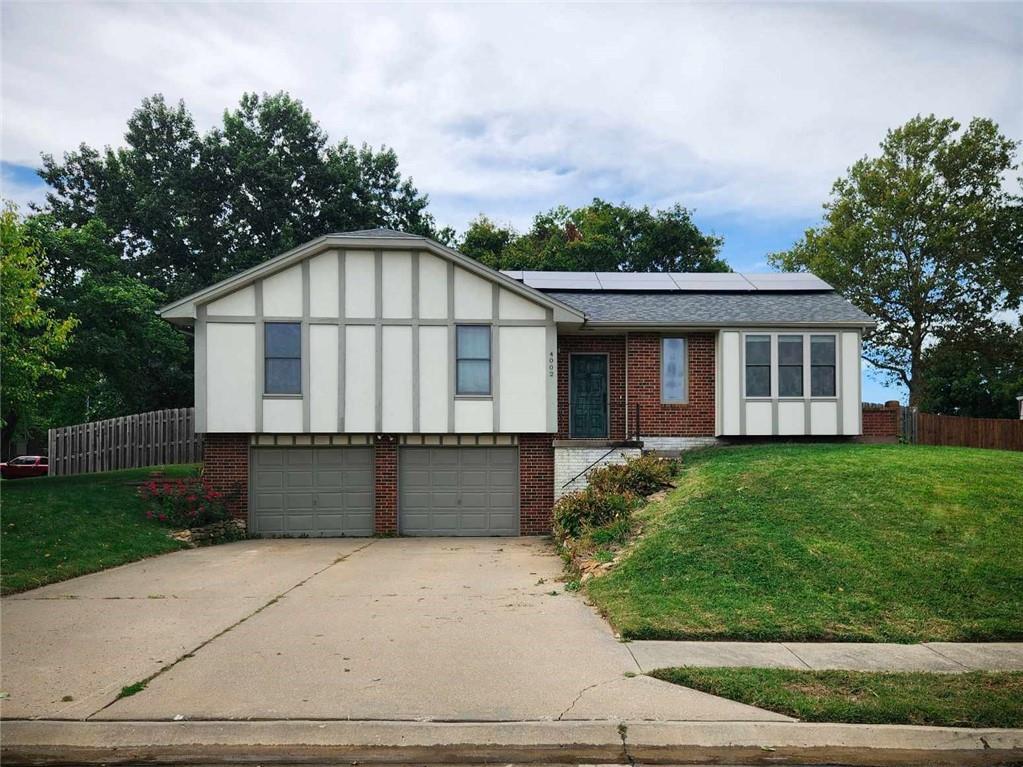 Haverill Dr, Saint Joseph, MO 64506