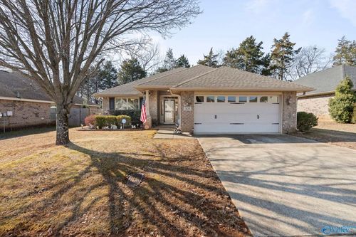 309 Dovington Dr, Huntsville, AL, 35806-1680 | Card Image