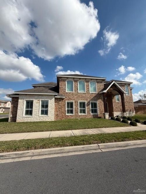 2504 San Bernard St, Edinburg, TX, 78542-2959 | Card Image