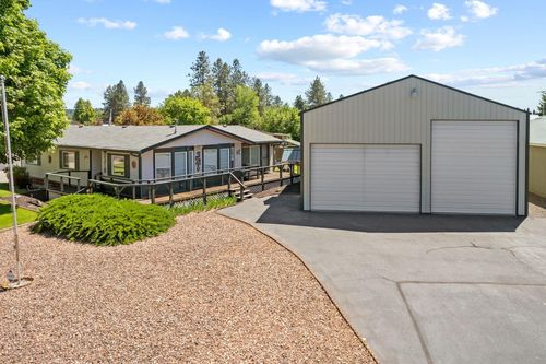 3318 E Hastings Ave, Mead, WA, 99021-9660 | Card Image