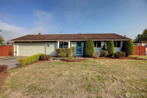 6423 68th Street Ne, Marysville, WA, 98270 | Card Image