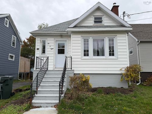 208 Dillon Street, Sydney, NS, B1P5C2 | Card Image