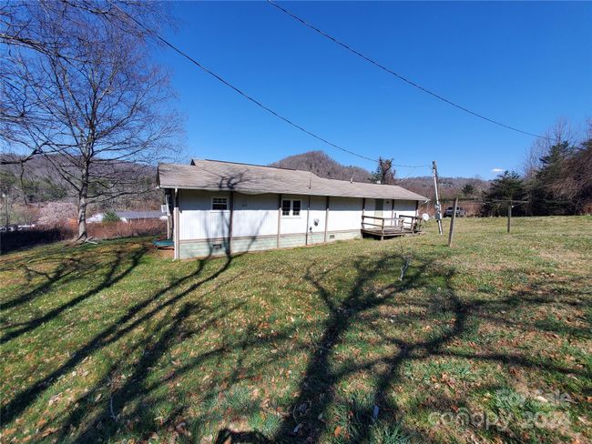 57 Paul Ridge Rd, House other with 3 bedrooms, 1 bathrooms and null parking in Newland NC | Image 38