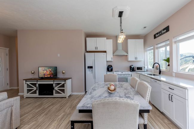 39725 Overlook Ln N, House other with 3 bedrooms, 2 bathrooms and null parking in Seven Bays WA | Image 15