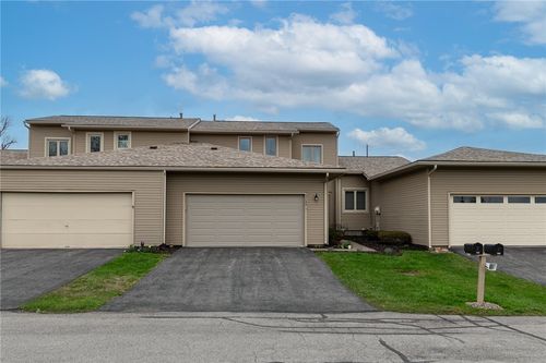 5124 Springbush Dr, Canandaigua, NY, 14424-1713 | Card Image