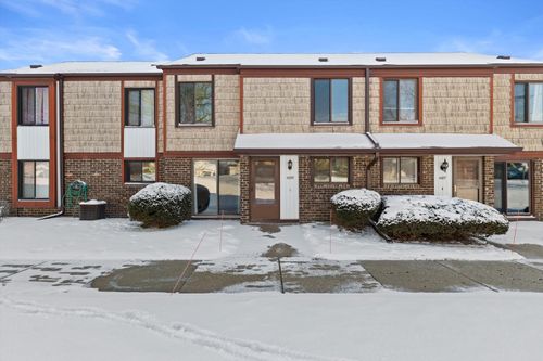 4289 W College Ave, Franklin, WI, 53221 | Card Image