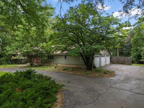 75 Birch Bluff Rd, Excelsior, MN, 55331-8511 | Card Image