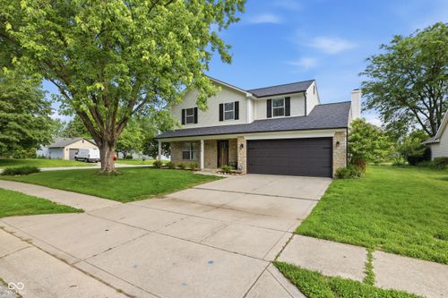 6750 Wild Cherry Dr, Fishers, IN, 46038-2434 | Card Image