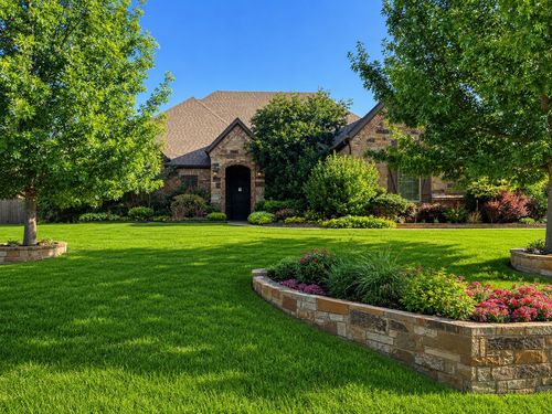 1317 Bluff Springs Dr, Haslet, TX, 76052-3577 | Card Image