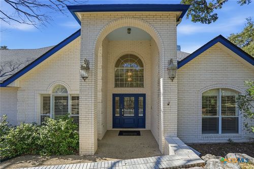 29347 Grand Coteau Dr, Boerne, TX, 78015-4587 | Card Image