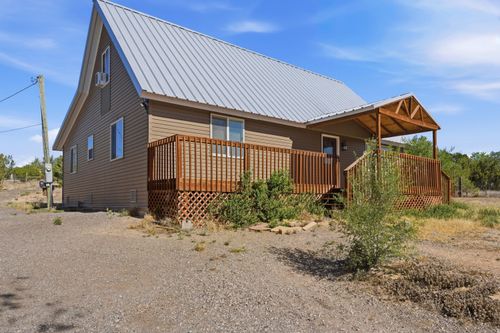 84 Skyline Dr, Edgewood, NM, 87015-6711 | Card Image