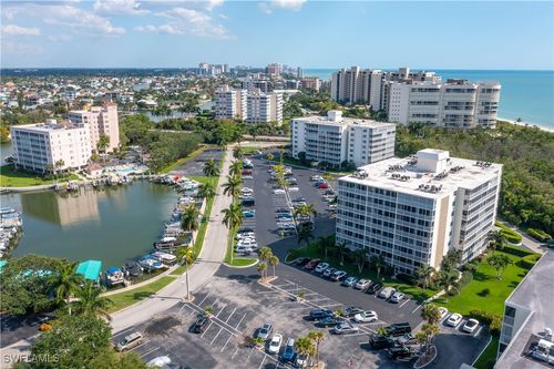 apt-808-3 Bluebill Ave, NAPLES, FL, 34108-1710 | Card Image