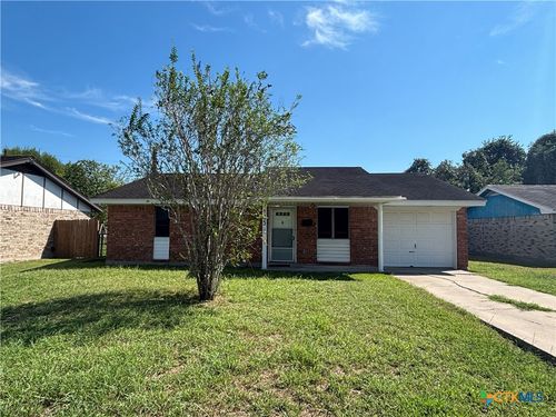 105 Tangerine Dr, Port Lavaca, TX, 77979-5001 | Card Image