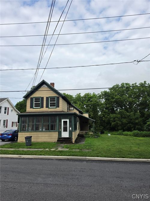 2-157 N Meadow St, Watertown, NY, 13601-4781 | Card Image