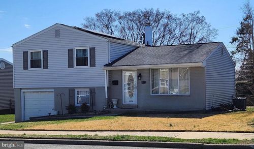 1112 Kent Ln, PHILADELPHIA, PA, 19115-2510 | Card Image