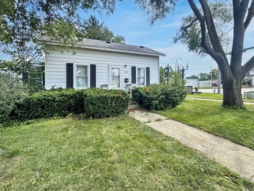 110 N Elm St, WATERMAN, IL, 60556-9873 | Card Image