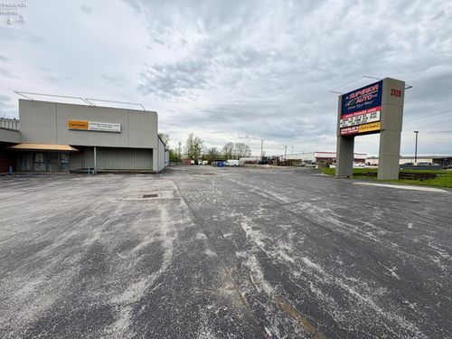 2525 W Market St, Tiffin, OH, 44883-8881 | Card Image