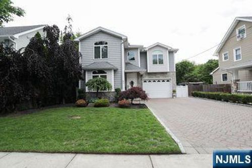 51 Terrace Ave, Rochelle Park, NJ, 07662-3721 | Card Image