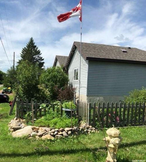 500 3rd Ave E, Buchanan, SK, S0A3B0 | Card Image