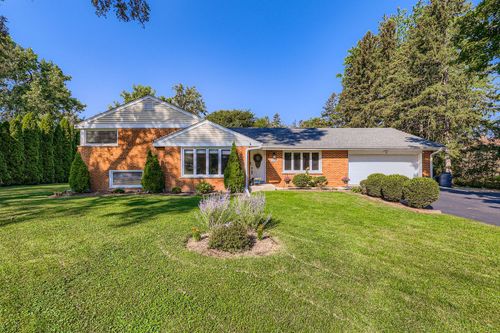 1008 W Wildwood Dr, Prospect Heights, IL, 60070-1045 | Card Image