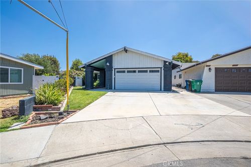 15634 Wharff Ln, Lawndale, CA, 90260-2032 | Card Image