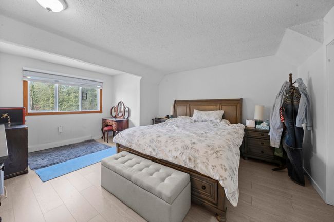 25412 58 Ave, House other with 6 bedrooms, 4 bathrooms and 20 parking in Aldergrove BC | Image 21
