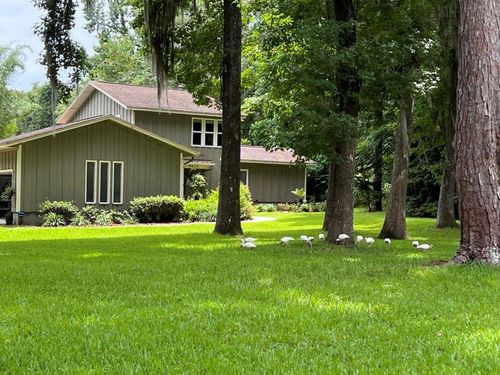 8435 6th Ave, Gainesville, FL, 32607-1406 | Card Image