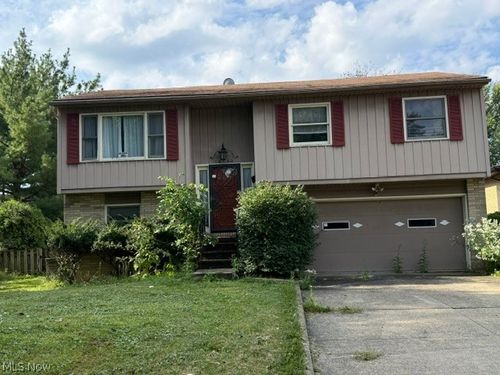 14140 Mustang Drive, Maple Heights, OH, 44137 | Card Image